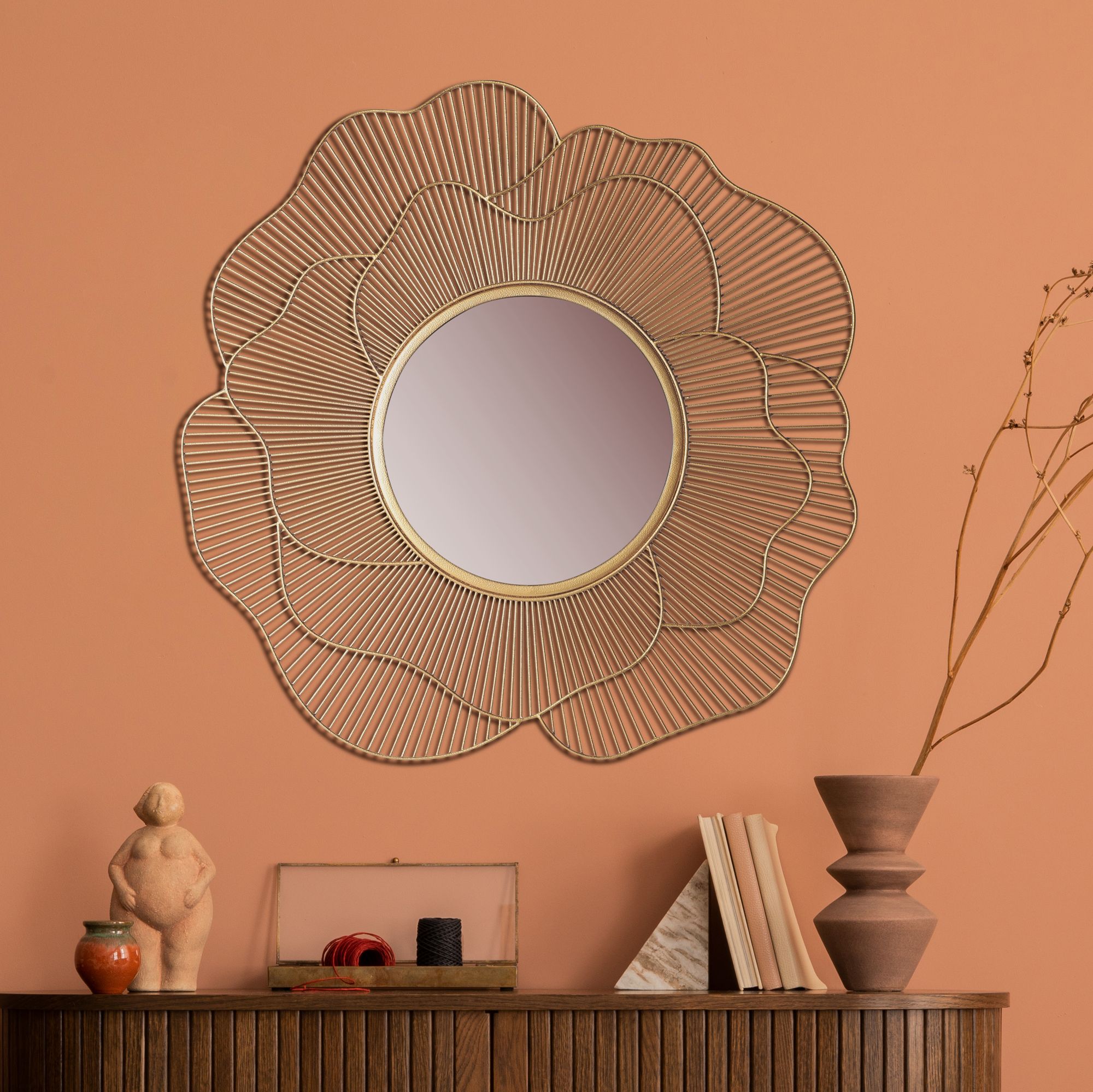 Wandspiegel Rund Metall Gold 77 cm Bl&uuml;tenform 