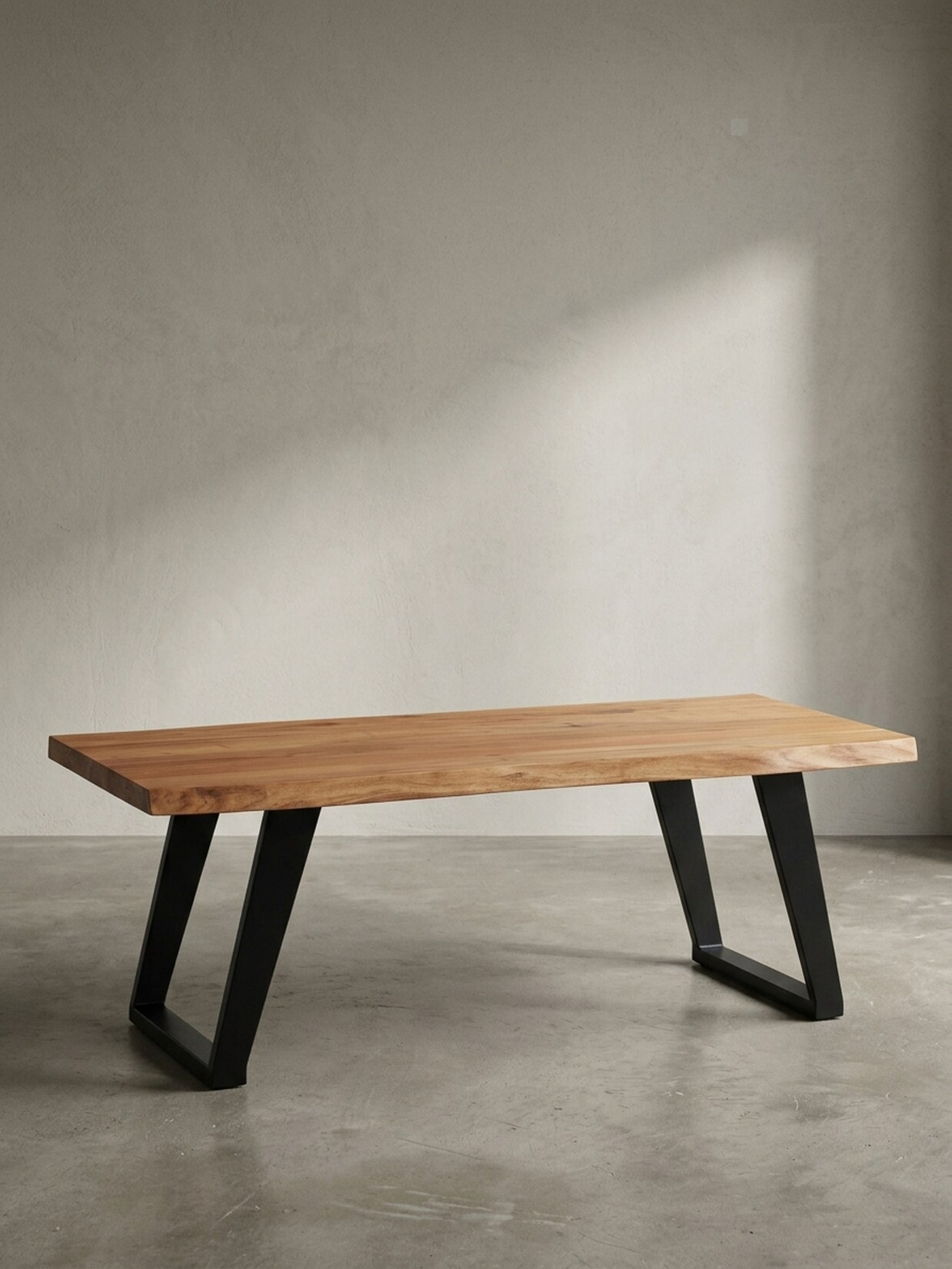 Couchtisch Braun Akazie Massivholz Baumkante 120x60x46 cm, Metallbeine U-Form