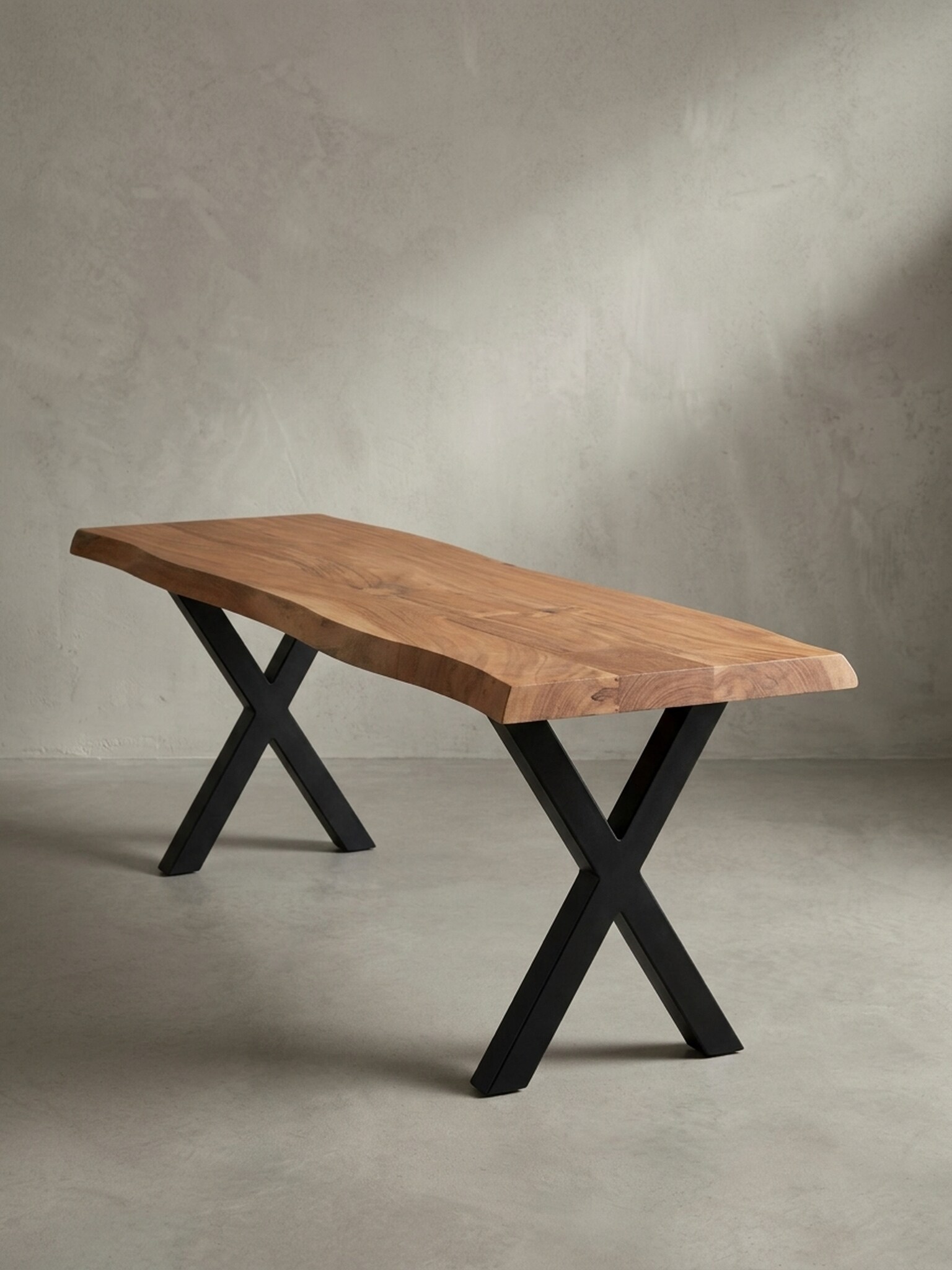 Sitzbank &ndash; Akazie/Massivholz/Metall, 120x40x45,5 cm, Baumkante, ohne Lehne 