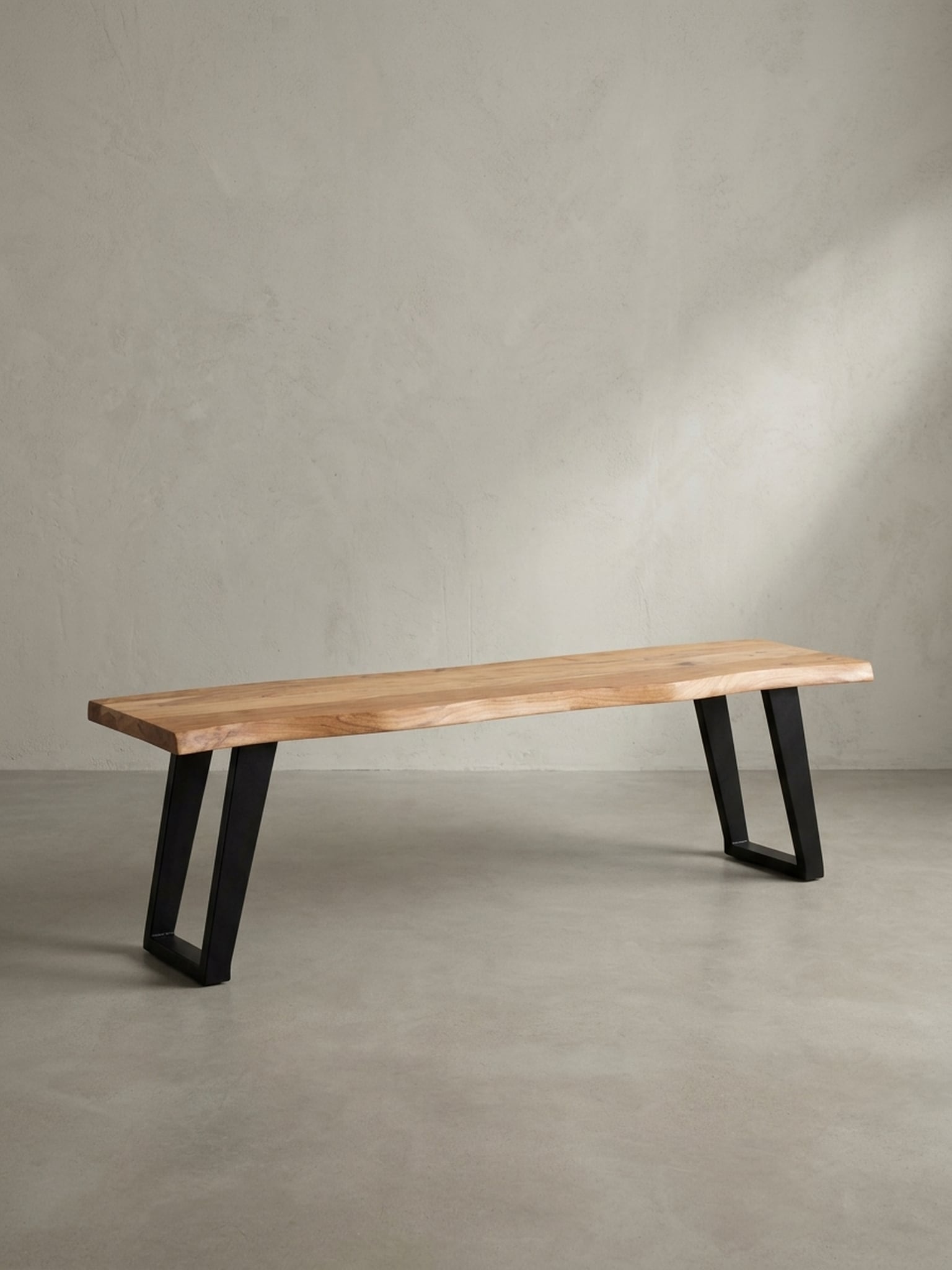 Esszimmerbank Massivholz Metall Baumkante U-Beine, Akazie 120x40x46 cm 