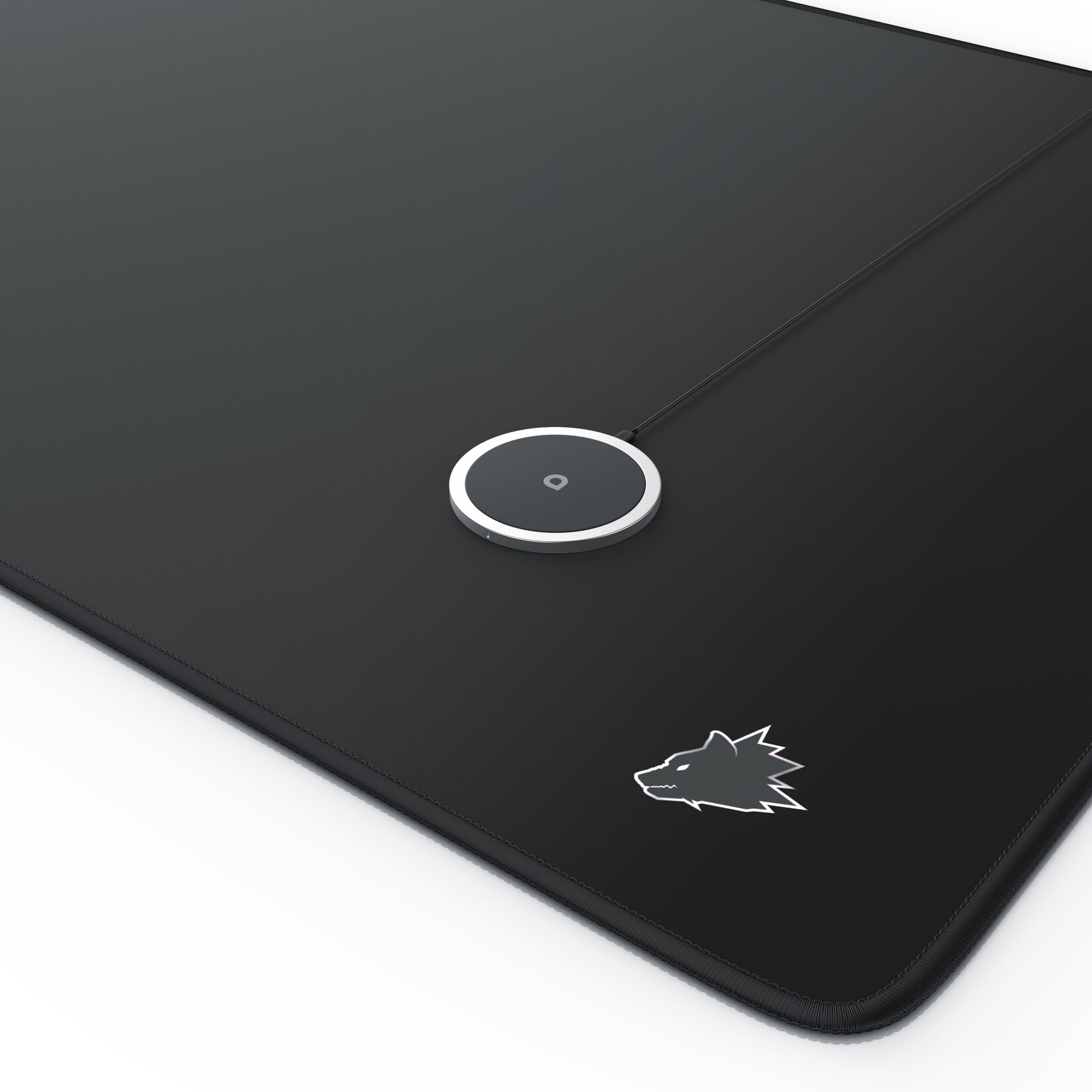 Aplic Qi-Ladegerät im Set mit Titanwolf XXL-Mauspad, 10 W Fast Wireless Charger, induktive Ladestation, Gaming-Unterlage 900 x 400 mm