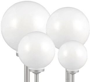 Vier Solarleuchten zur Dekoration für Ihren Außenbereich 