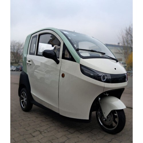 Madat A03 &ndash; Elektrischer Dreirad-Kabinenroller in Beige Hellgr&uuml;n mit Lithium-Eisenphosphat-Akku (LiFePO4) 45 km/h (optional 25 km/h) 