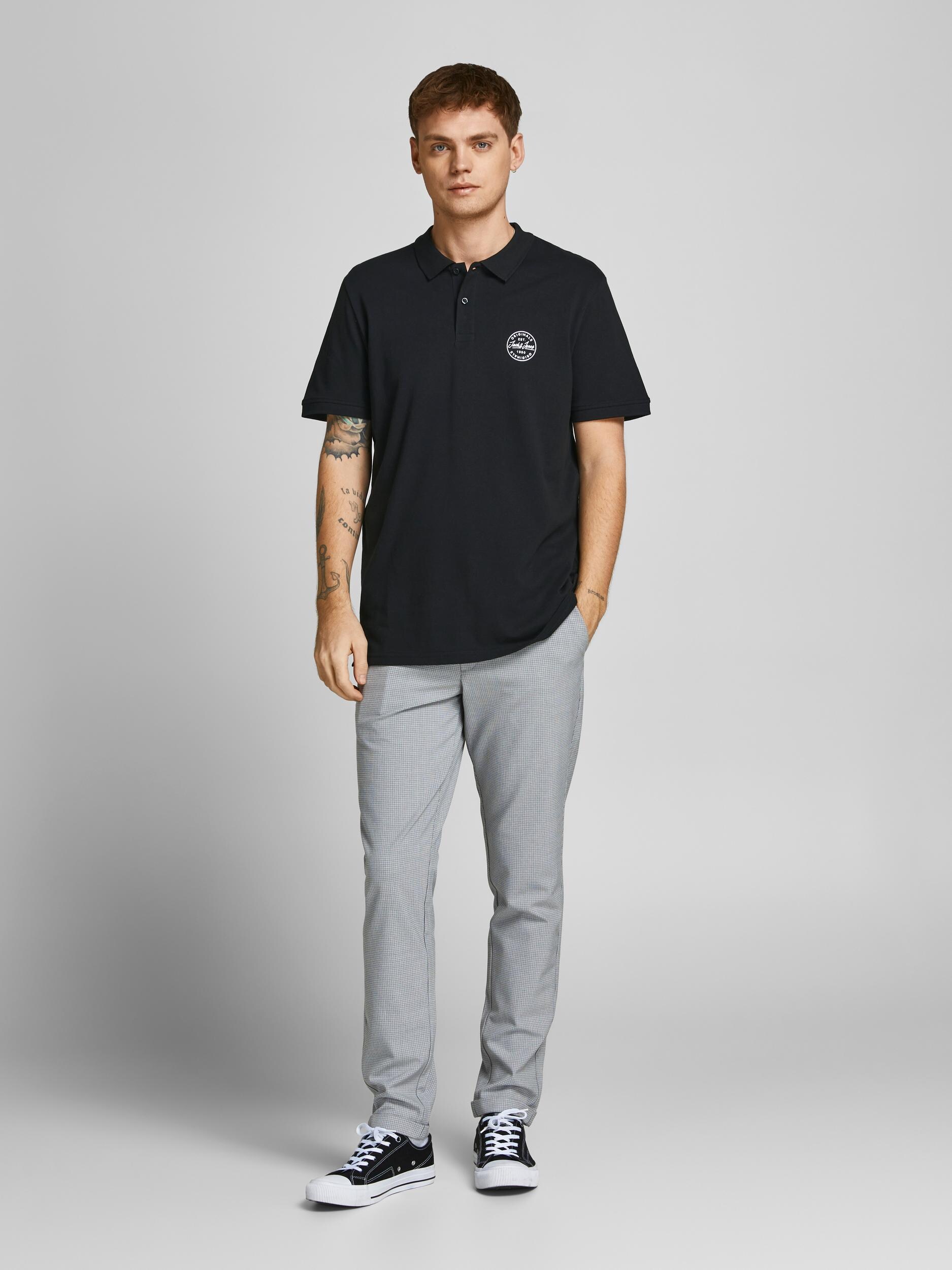 Jack & Jones Shirt Poloshirt mit Logo-Verzierung JJESHARK POLO 
