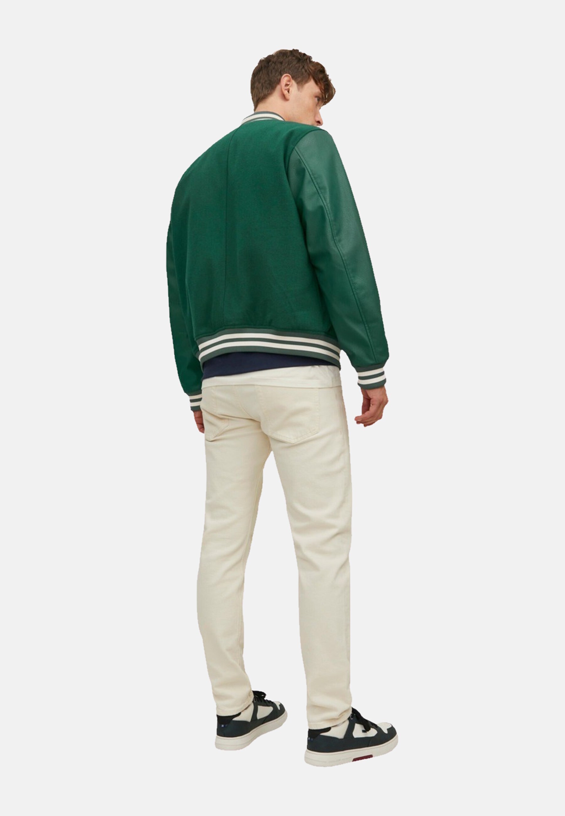 Jack & Jones Jacke Baseballjacke COLLEGE BOMBER JACKET mit gekn&ouml;pfter Vorderseite und praktischen Seitentaschen 