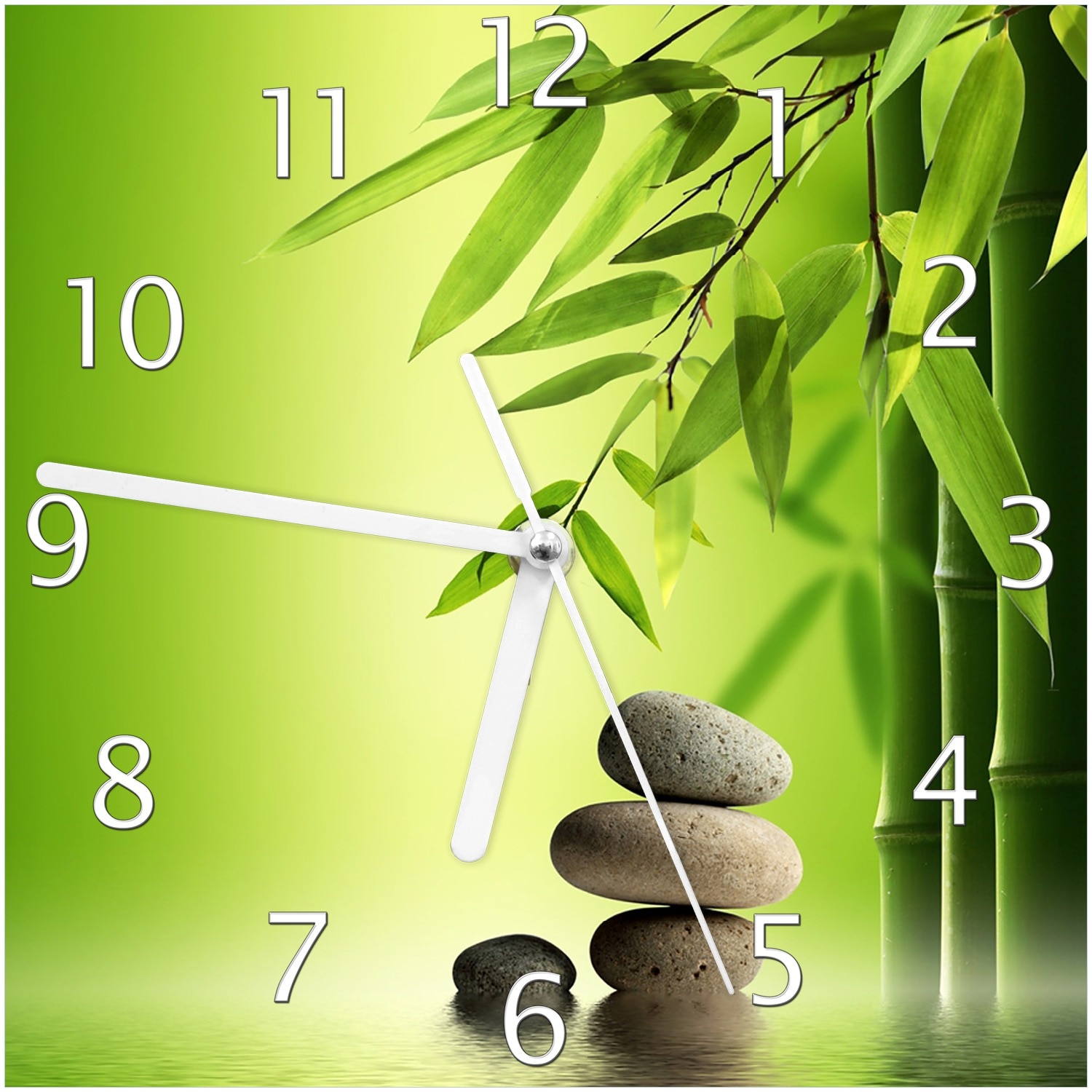 Wallario Uhr 30 x 30 cm, wei&szlig;e Zeiger Steinstapel im Gr&uuml;nen 