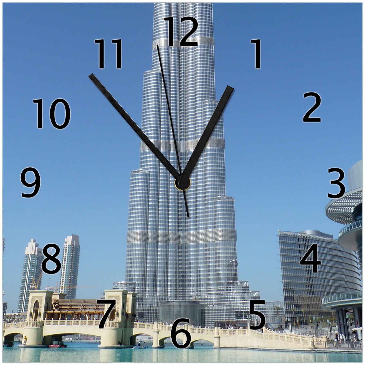 Wallario Uhr 30 x 60 cm, weiße Zeiger Wolkenkratzer in Dubai
