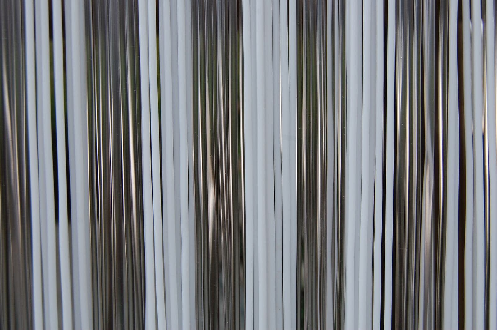 La Tenda T&uuml;rvorhang TRENTO 2 Gr&ouml;&szlig;e: 100x230cm Farbe: wei&szlig; transparent 